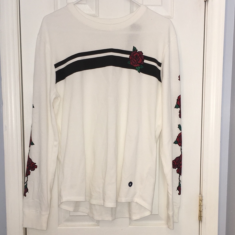 🆕 Hollister long sleeve tee